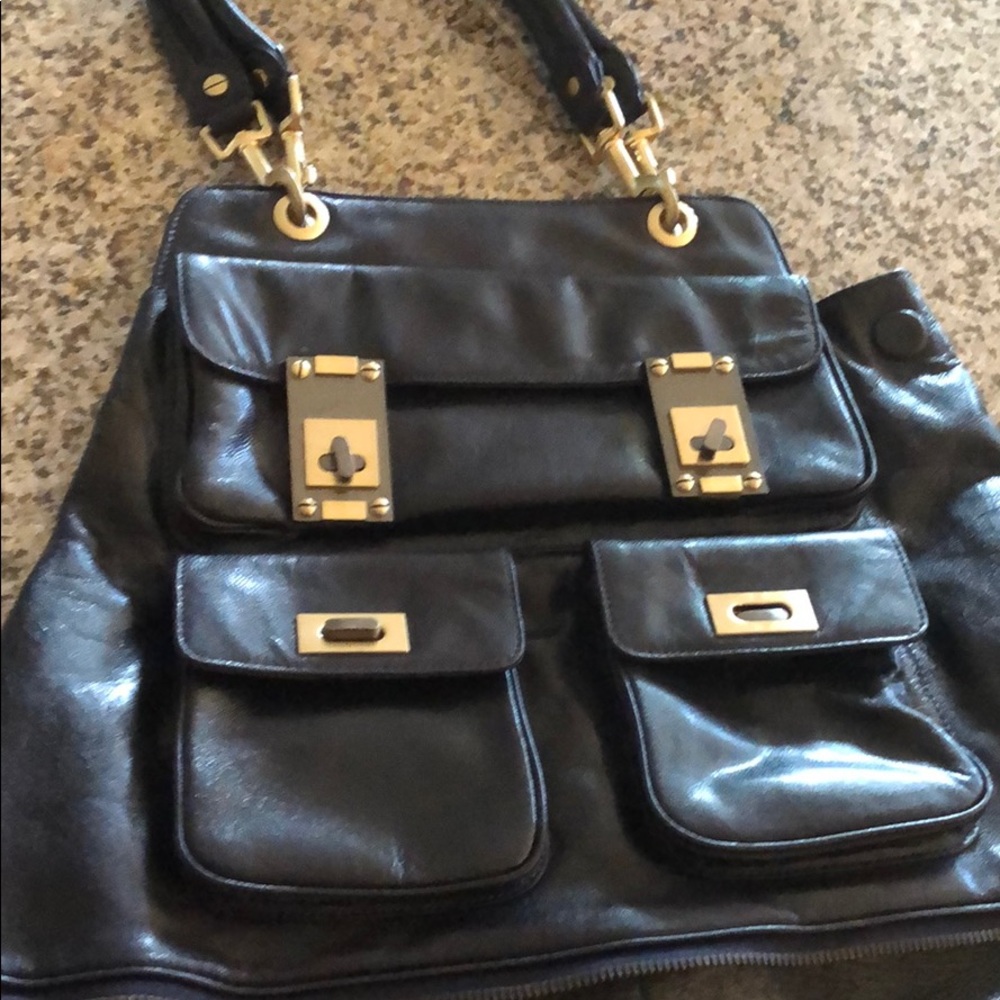Barely used an expandable leather purse